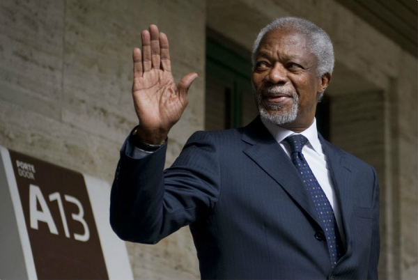 Annan se diz “chocado” e pede a governo sírio que acabe com a violência no país