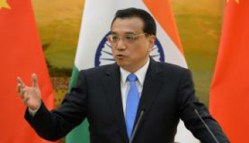Premier chinês Li Keqiang virá ao Brasil acompanhado por 150 empresários / Foto: Agência Lusa/EPA/Kenzaburo Fukuhara