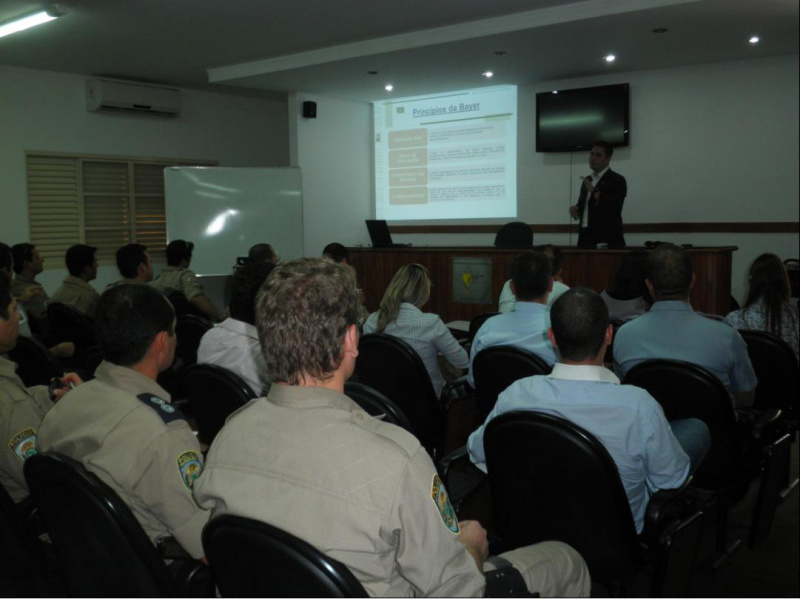 Policiais de Amambai participam do II Workshop Interfarma