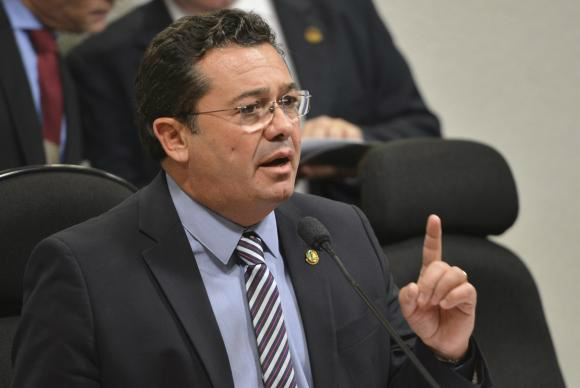 Proposta de novo Código Penal inclui corrupção na lista de crimes hediondos Senador Vital do Rêgo avalia sua proposta como o