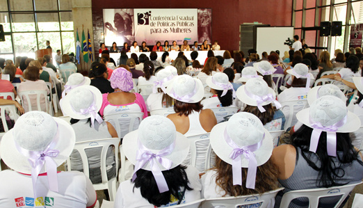 Conferência Estadual da Mulher discute autonomia feminina e violência sexual