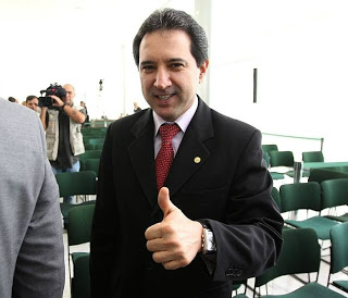 Deputados aprovam cassação de mandato de Donadon Ex-deputado federal, Natan Donadon (sem partido - RO) / Foto: Divulgação