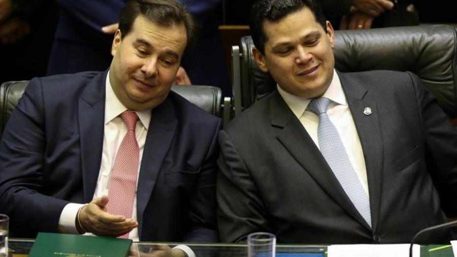 STF derrota Maia e Alcolumbre e veta reeleição na Câmara e no Senado Rodrigo Maia e Davi Alcolumbre em sessão conjunta / Foto: Divulgação