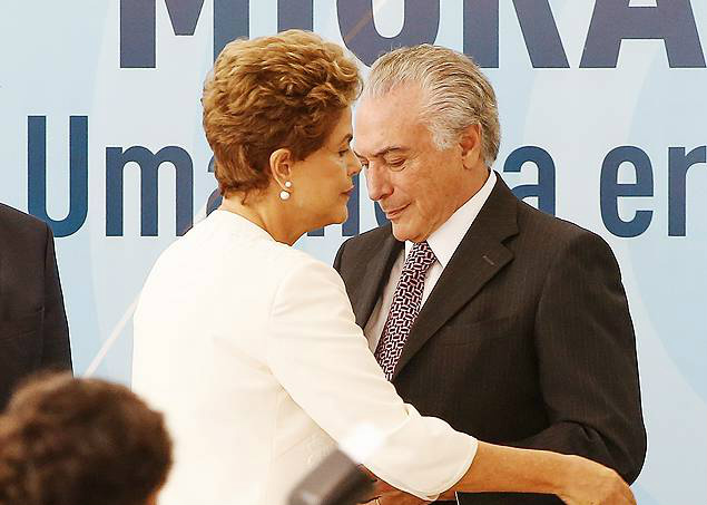 Defesa de Dilma diz que contratação de gráficas em 2014 foi legal