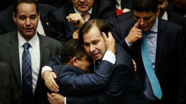 Quem é Rodrigo Maia, eleito presidente da Câmara em reação anti-Cunha Maia foi apoiado por partidos que queriam fugir de candidato mais próximo a Eduardo Cunha
