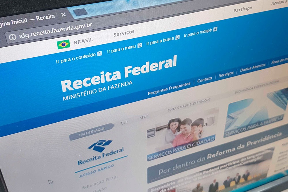 Receita espera por 14 milhões de declarações do IR até 30 de abril Receita espera por 14 milhões de declarações do IR até 30 de abril