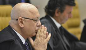 Procurador-geral recebe depoimentos de Youssef na delação premiada Procurador-geral recebe depoimentos de Youssef na delação premiada
