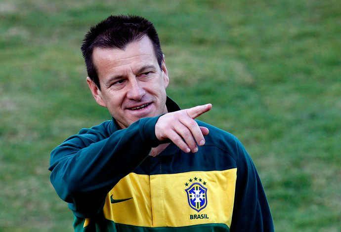 Dunga esteve à frente da seleção brasileira durante a Copa de 2010 / Foto: Agência AP