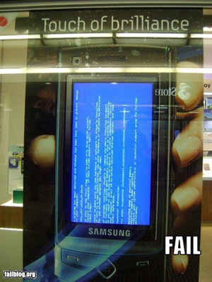 A mesma coisa vale para essa publicidade da Samsung que tinha tudo para ser incrível. O erro nesse caso foi um pouco mais grave. 