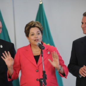Presidenta condena violência nos países árabes e intolerância religiosa