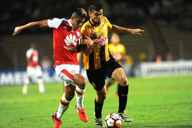 Libertadores define os últimos classificados nesta quinta-feira (8) Independiente Santa Fe joga pelo empate (Foto: AFP)