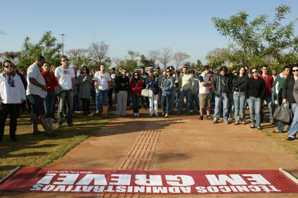 HU entra em greve de forma gradativa HU entra em greve de forma gradativa