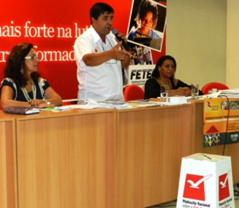 Fetems participa de campanha nacional pelo fim do Imposto Sindical Fetems participa de campanha nacional pelo fim do Imposto Sindical