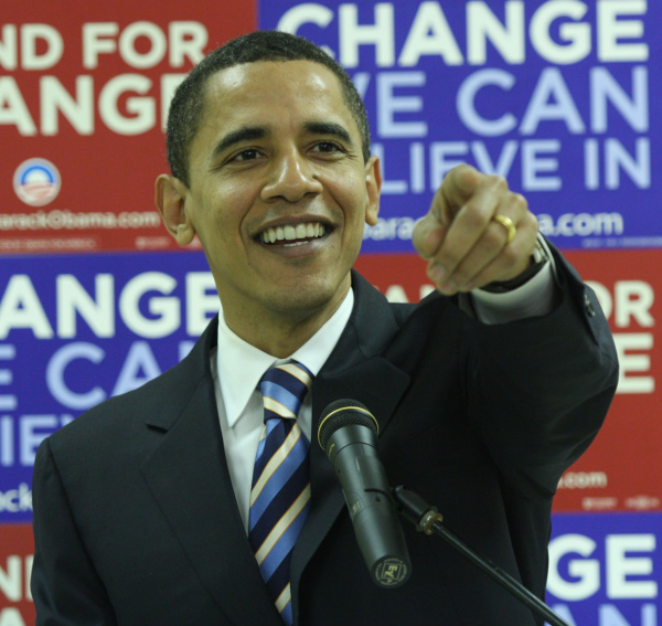 A mais de um ano das eleições presidenciais nos EUA, Obama se lança à reeleição