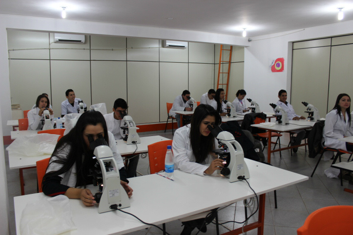 Universidade Paraguaia oferece ultimas 50 vagas para Medicina em agosto de 2014