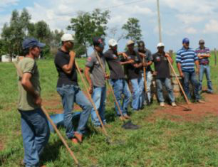 Aula prática do curso: noções de combate a incêndios florestais