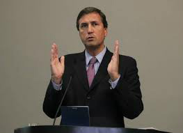 Coordenador da Comissão da Verdade quer que Forças Armadas reconheçam crimes