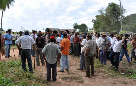 Índios invadem fazenda de Pedro Pedrossian em Miranda
