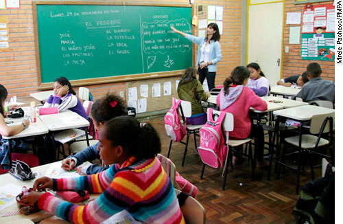 Inclusão de cidadania e ética no currículo escolar terá que passar por votação Inclusão de cidadania e ética no currículo escolar terá que passar por votação