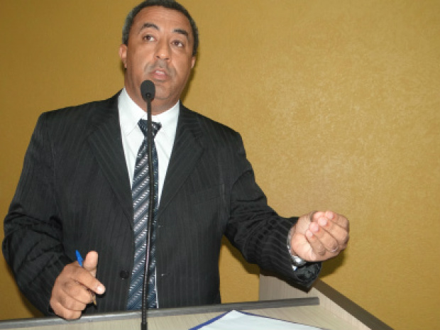 Vereador Carlinhos (PPS) assume novamente a presidência do poder legislativo de Amambai / Foto: Moreira Produções 