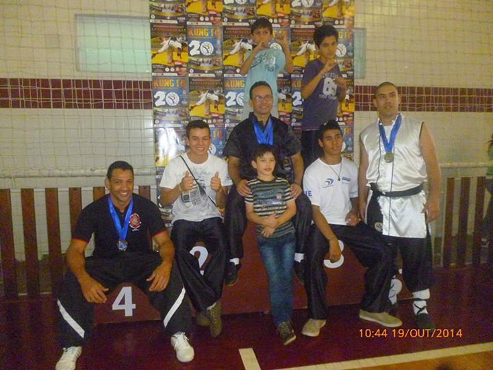 Escola Dragões de Fogo faz retrospectiva de 2014 e elabora metas para 2015 Para 2015, Egberto conta que a Escola almeja aumentar sua capacidade para receber mais alunos e voltar a desenvolver projetos sociais / Foto: Assessoria
