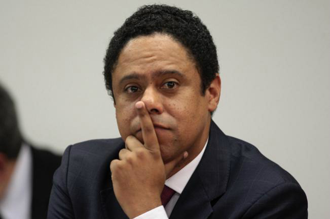 Ministro se diz tranquilo com investigação do STF Ministro se diz tranquilo com investigação do STF