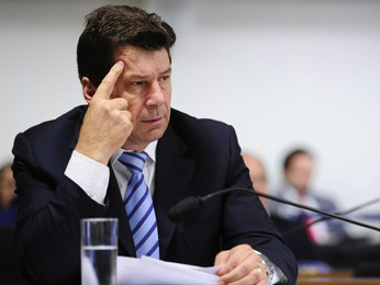 Supremo adia decisão sobre prisão do senador Ivo Cassol Ivo Cassol / Foto: Divulgação