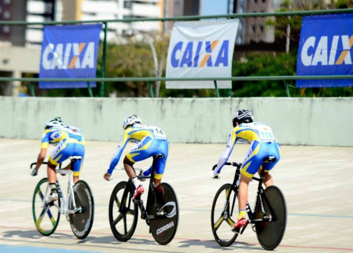 Atletas da base do Ciclismo de Pista brasileiro estão em Maringá para disputa Atletas da base do Ciclismo de Pista brasileiro estão em Maringá para disputa