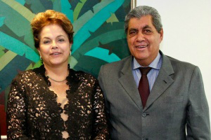 Dilma determina estudo para decidir futuro da BR-163 no Estado em 30 dias Dilma determina estudo para decidir futuro da BR-163 no Estado em 30 dias