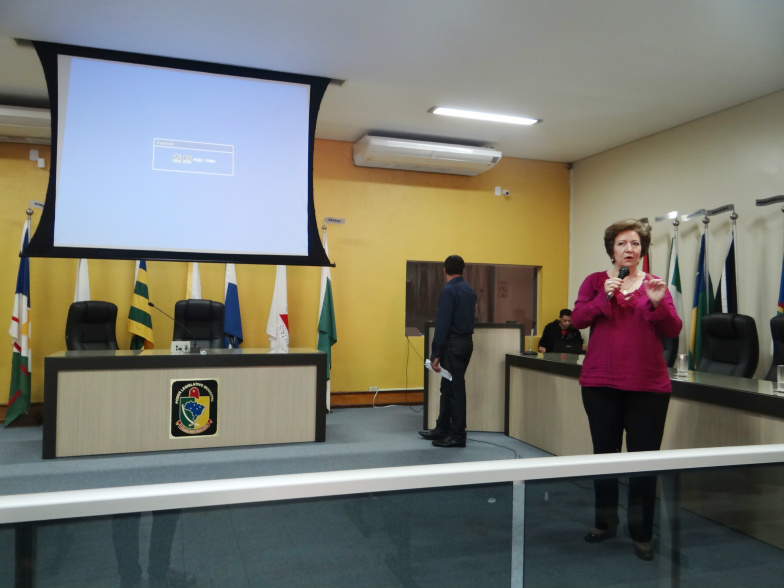 A palestrante foi a professora mestre Maria José Telles Franco Marques / Foto: Moreira Produções