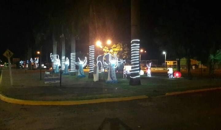 Prefeitura de Amambai inaugura Natal de Luzes na vila Limeira Prefeitura de Amambai inaugura Natal de Luzes na vila Limeira