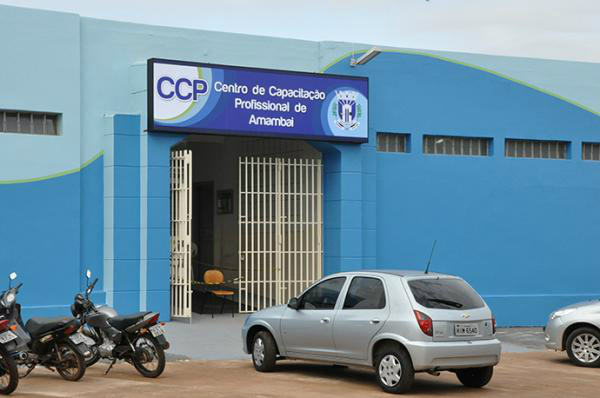 Cursos do Centro de Capacitação Profissional de Amambai têm vagas disponíveis CCP- local onde os cursos são realizados / Foto: Moreira Produções