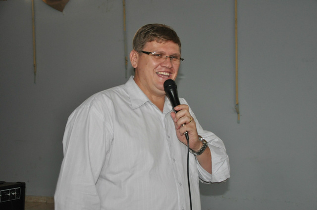 Ação governamental realiza expedição de documentação aos indígenas de Amambai Secretário Municipal de Assistência Social, Sérgio Perius.