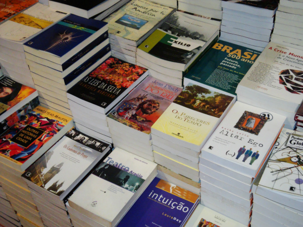 Eventos literários ganham espaço na agenda cultural do brasileiro