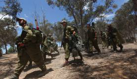 Ofensiva de Israel, por terra, na Faixa de GazaAtef Safadi/Agência Lusa/Direitos Reservados