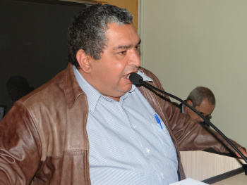 Brito quer informações sobre a situação do Residencial Esperança Vereador Valter Brito (PSD)
