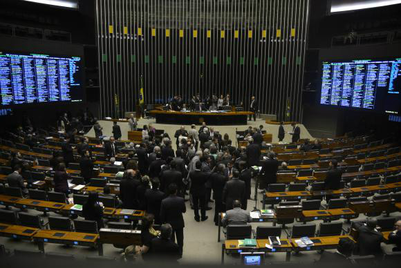 Matérias como a regulamentação da PEC das Domésticas devem ficar para 2015 Matérias como a regulamentação da PEC das Domésticas devem ficar para 2015