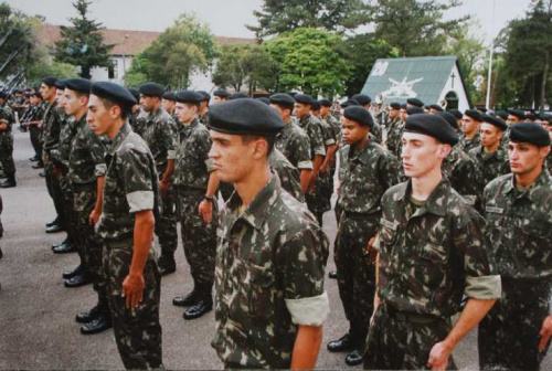 Notícias do 17º RC Mec de Amambai No dia 19 de abril é comemorado o dia do Exército Brasileiro.
