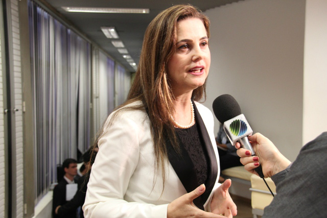 Deputada defende extinção da Funai e CPI para investigar demarcações A deputada estadual Mara Caseiro (PTdoB)m