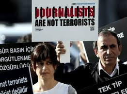 Alguns produtores de séries de televisão também foram detidos e estão sob custódiia da Direção Geral de Segurança na capital. Foto: Divulgação