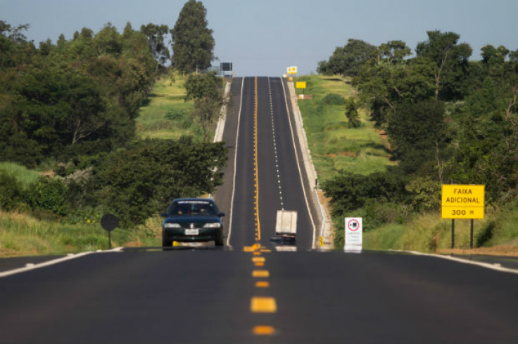 Pare-e-siga da CCR MSVia auxilia execução de obras e serviços na BR-163/MS