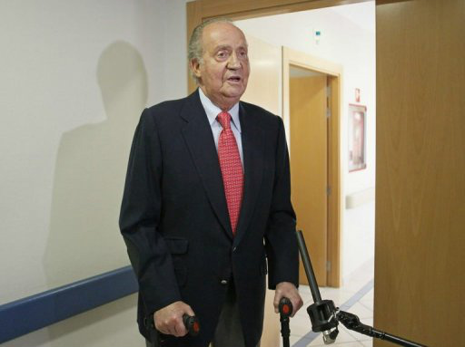 Rei Juan Carlos da Espanha chega ao Brasil em meio a problemas entre os países