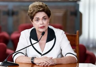 Em depoimento, Dilma nega interferência de Lula em seu governo para aprovar MPs Foto: Dilma