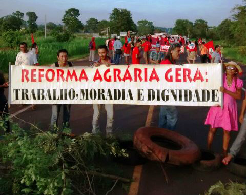 MS: MST/MS bloqueia BR 262 que liga Terenos a Campo Grande