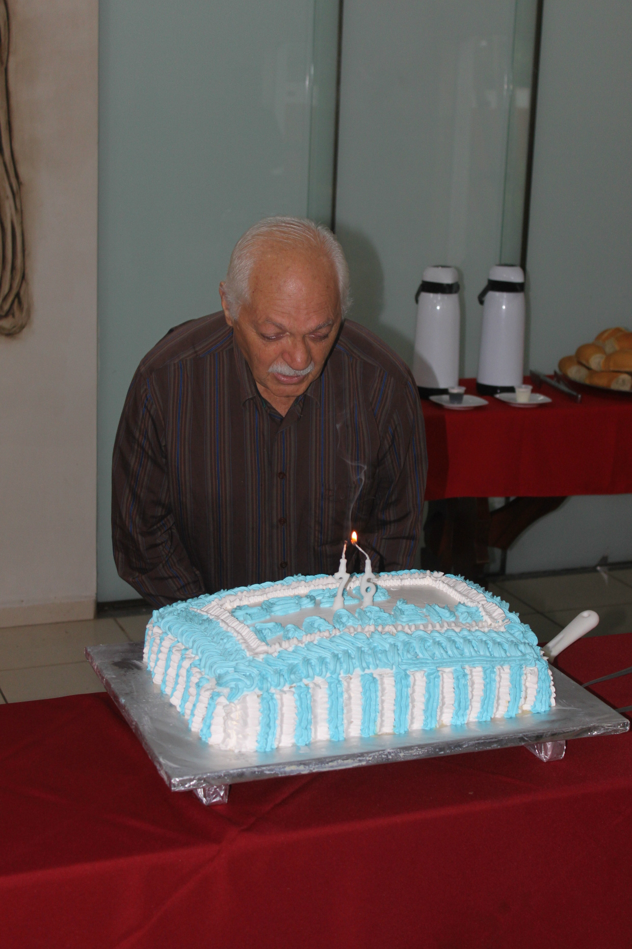 Foram comemorados os 76 anos de idade de José Rahal e seus  66 anos de serviços prestados na Organização Militar.