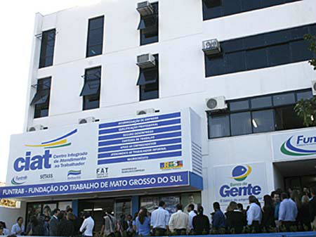 Funtrab proporciona 150 vagas temporárias de operador de telemarketing Funtrab proporciona 150 vagas temporárias de operador de telemarketing