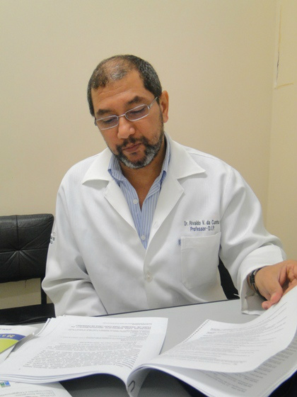 Rede de Pesquisa em Dengue articula projetos e amplia conhecimentos Rede de Pesquisa em Dengue articula projetos e amplia conhecimentos