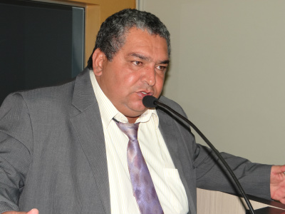 Vereador Brito quer mais investimentos para o Hospital Regional / Foto: Moreira Produções 