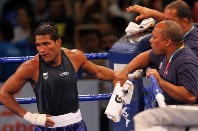 Pugilistas brasileiros perdem o ouro para cubanos Pugilistas brasileiros perdem o ouro para cubanos