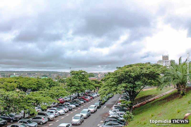 Previsão de pouca chuva e temperaturas mais elevadas neste domingo em MS